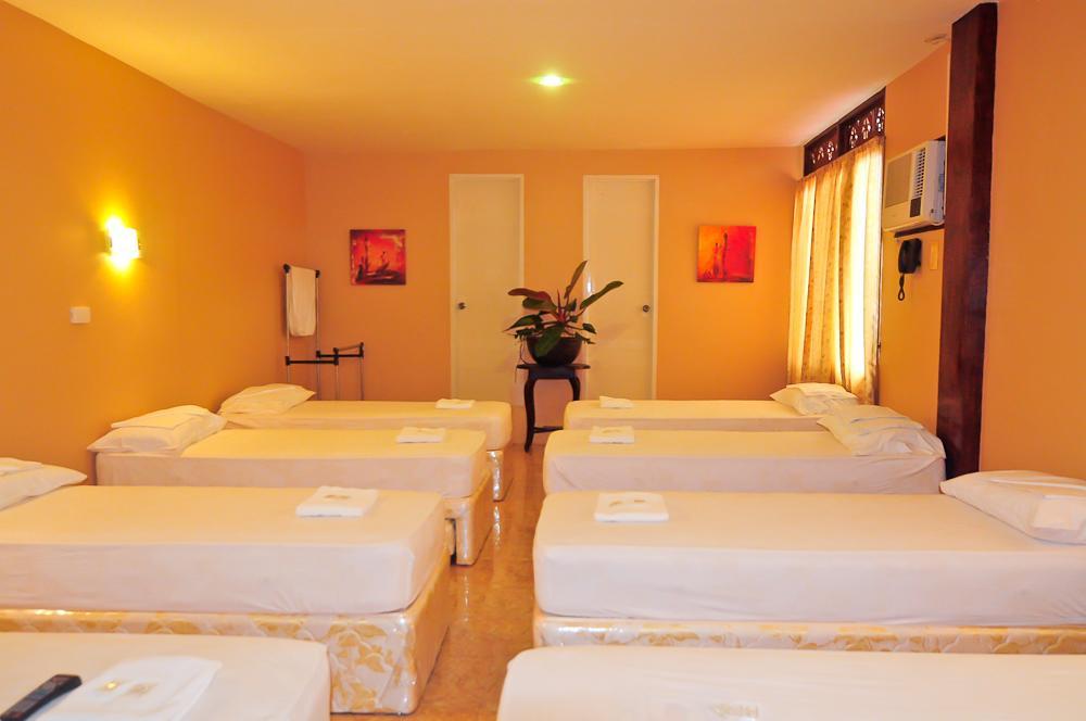 The Royal Coast Tourist Inn Panglao Exterior photo